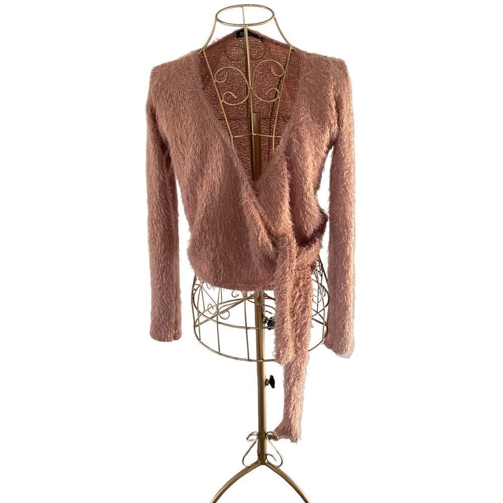 Boohoo Pink Feather Texture Wrap Crop Sweater Size 8